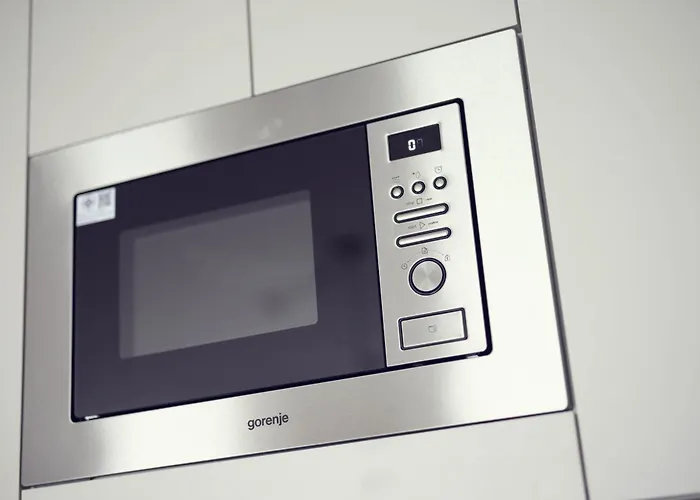 Апартаменты Leonart Living 41 *